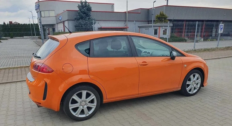 Seat Leon cena 24500 przebieg: 152000, rok produkcji 2009 z Krosno Odrzańskie małe 16